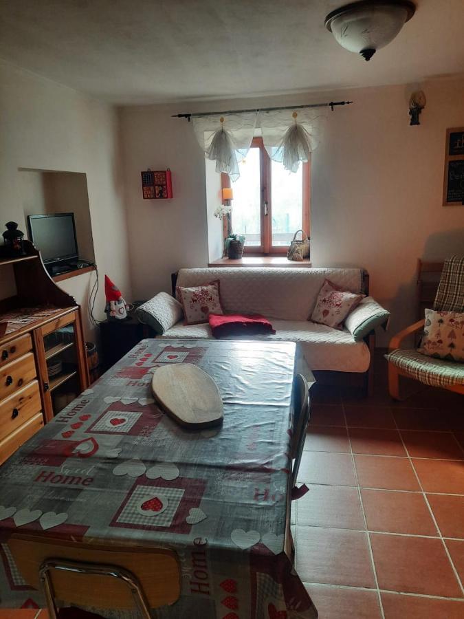 Casa Indipendente Val D'Ayas - Challand Saint Anselme Экстерьер фото