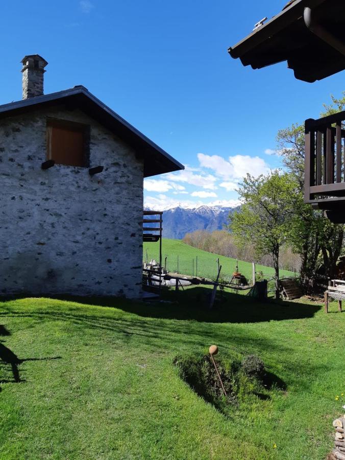 Casa Indipendente Val D'Ayas - Challand Saint Anselme Экстерьер фото